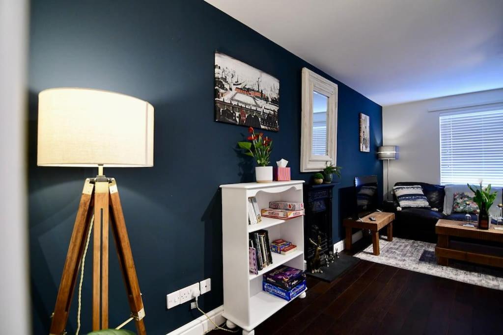 Loveyork Priory Apartment - Central With Parking エクステリア 写真